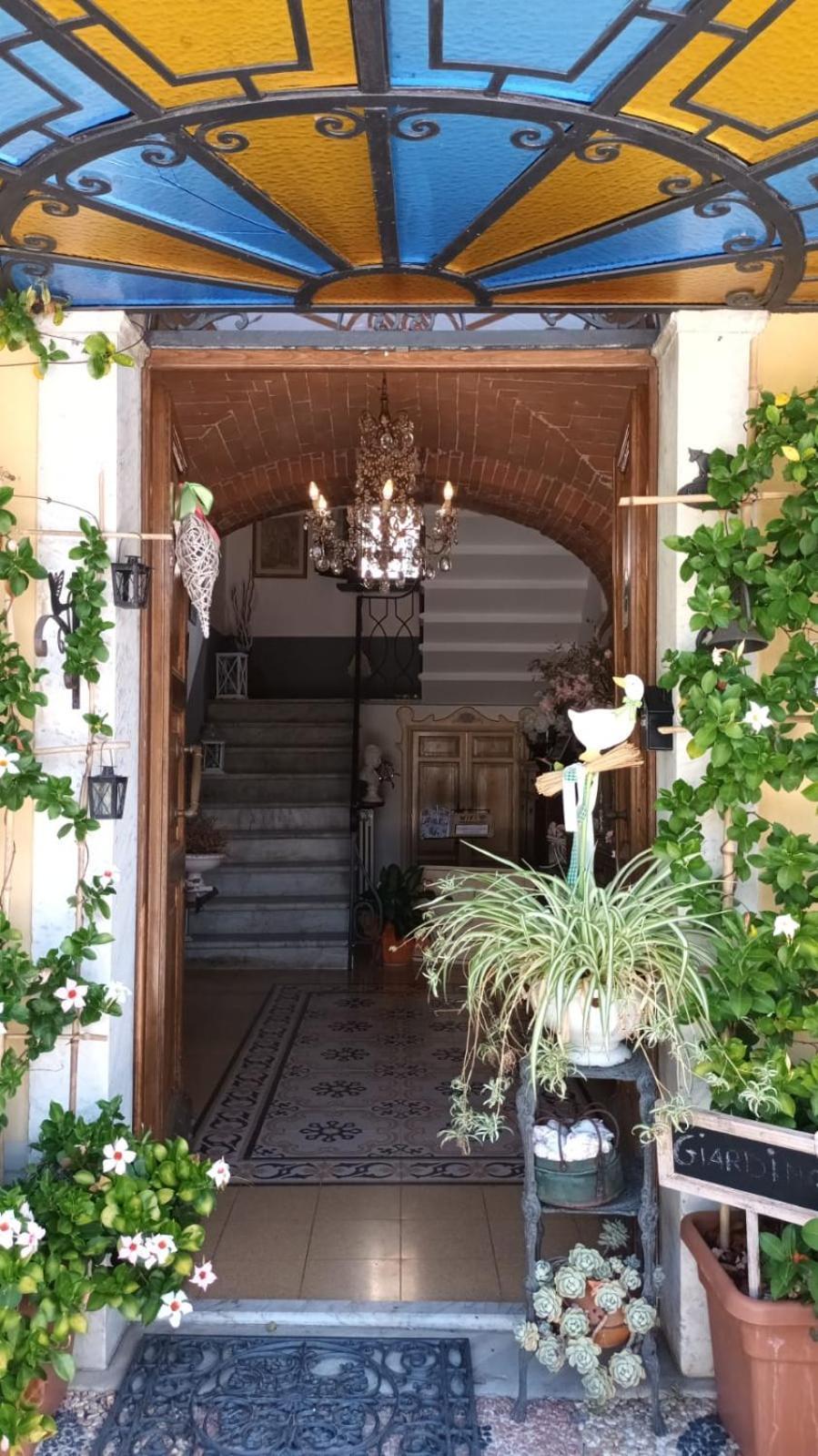 Jasmine Cottage Luni エクステリア 写真